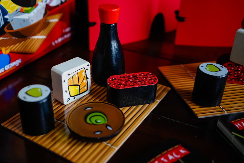 maki-stack-board-game-wooden-components